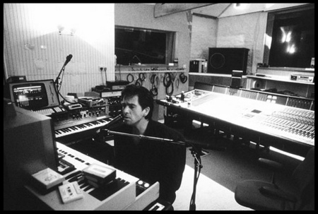 Peter Gabriel Studio 1985